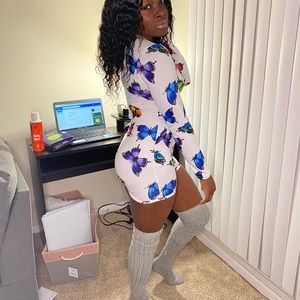 Sexy Netflix and chill sleep wear